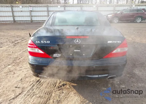 2008 Mercedes-Benz Sl 550 z USA, uszkodzony, nr VIN WDBSK71F78F139662